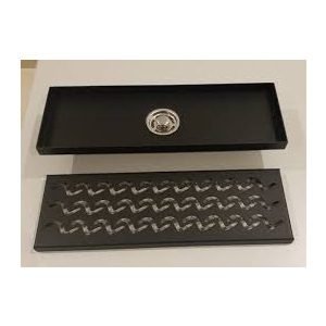 غطاء بلاعه شبك ليناردو 10*30 اسود